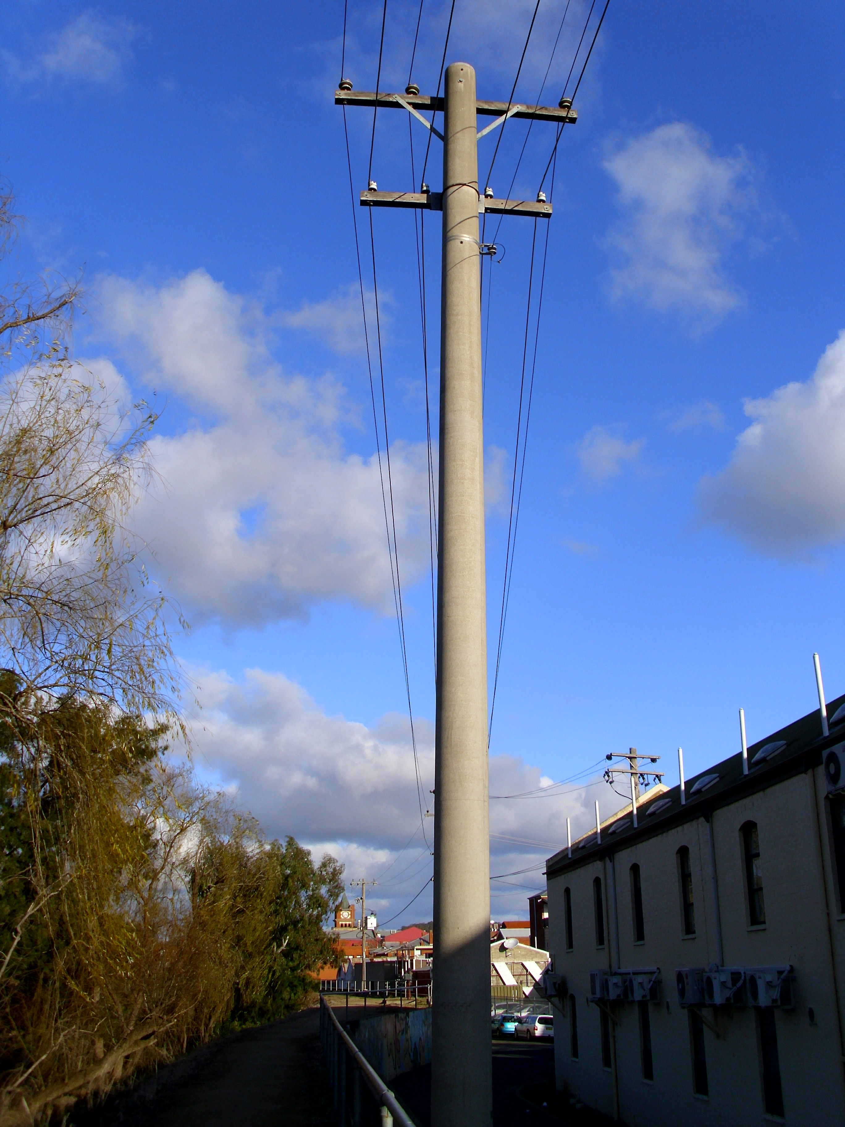 LCEC concrete pole